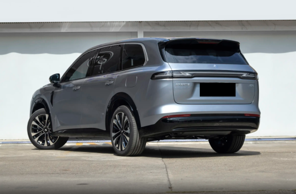 同为六座家用SUV，华境S与这车，谁更适配你的全家旅途