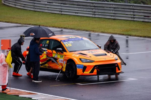 北京OUR Racing以突破之姿结束赛季征程