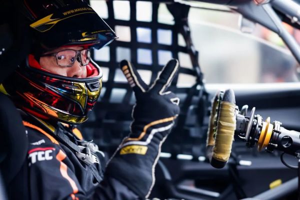 北京OUR Racing以突破之姿结束赛季征程