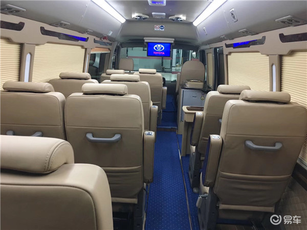 和中东地区十分常见,如在香港几乎所有小巴营运商都使用丰田考斯特