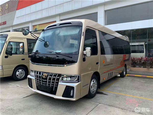 豐田考斯特12座推新款車型價格及配置