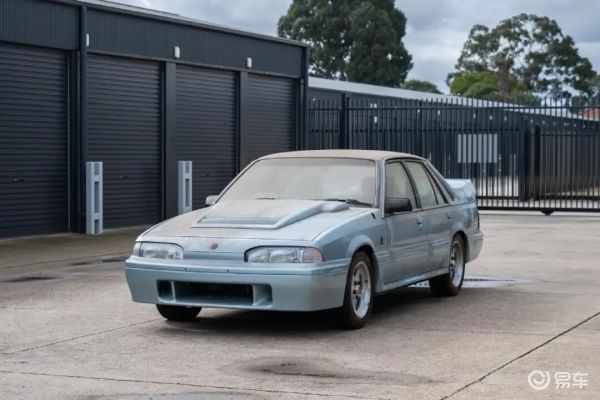 12英里全新HSV VL Walkinshaw塑料膜没撕