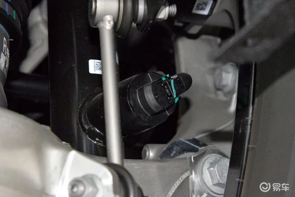 小米澎程N90拆车:满满当当全塞下,铝合金悬架用料顶!