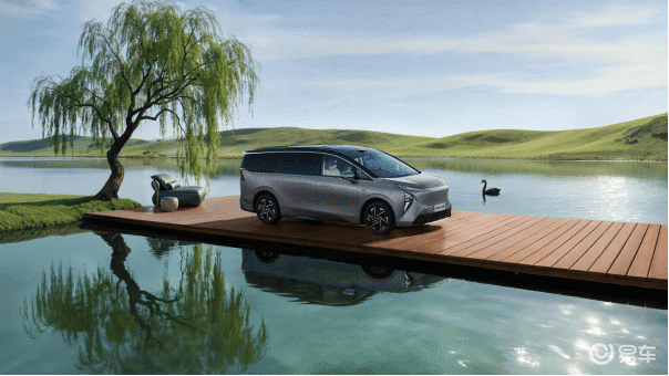 别克至境世家纯电版上市 ，纯电旗舰MPV新标杆
