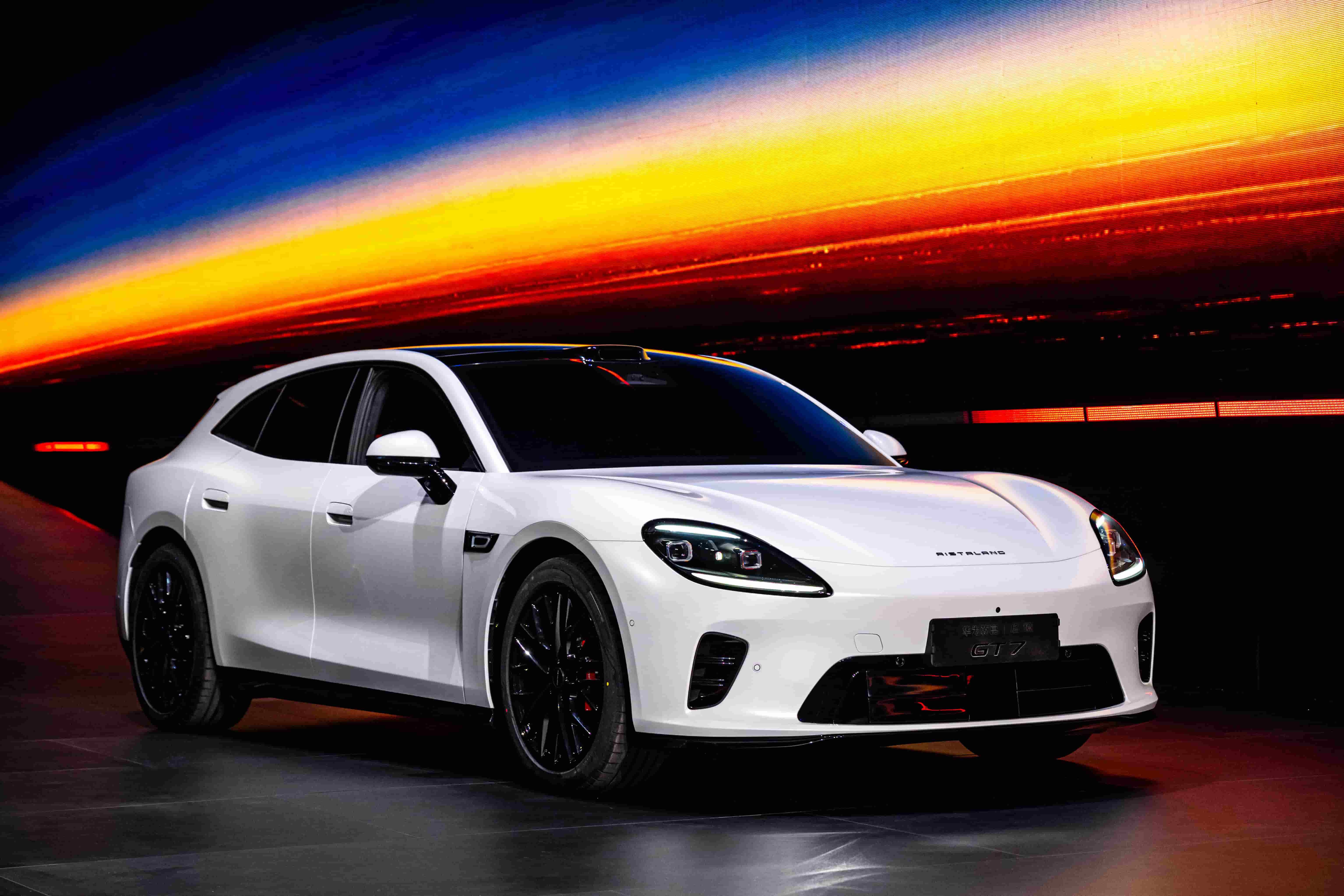 广汽×华为乾崑=启境，一文启境GT7含华量有多高？