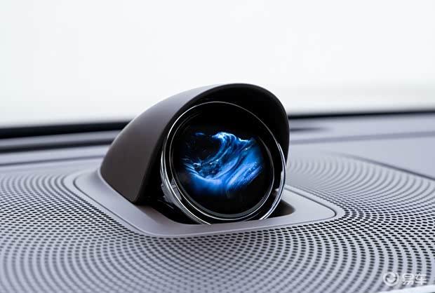 一文看懂新款问界M9 预售49.98万 搭载6颗激光雷达