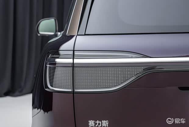 一文看懂新款问界M9 预售49.98万 搭载6颗激光雷达