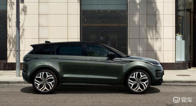 自带光环，豪车面对面，揽胜极光L对比宝马X3