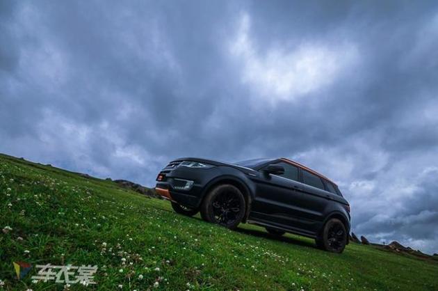 视觉享受 陆风x7绸缎黑车身改色贴膜