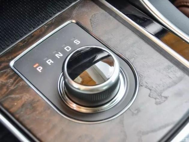 这些精致迷人的汽车档把,握上去简直让人爱不释手!