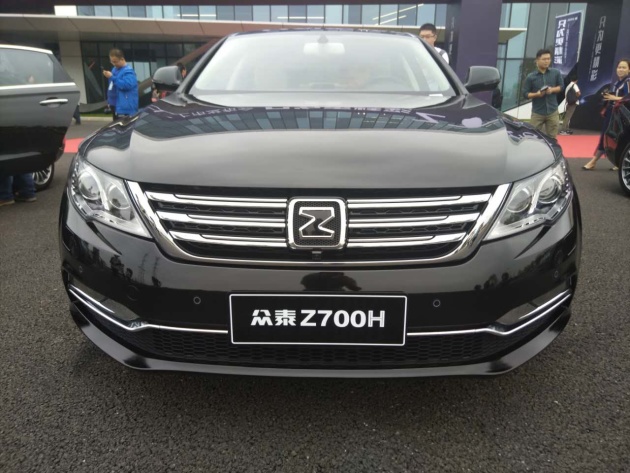 众泰z700h现车实拍售10.5万起