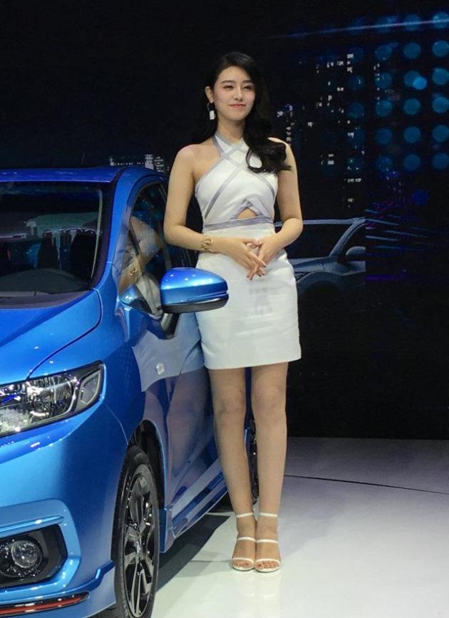 易车号 > 正文  虽然车展亮相了很多新车,豪车 但让大家最爱看的莫过