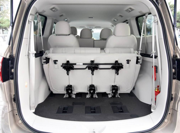 十几万售价却有艾尔法享受,上汽大通g10强势来袭