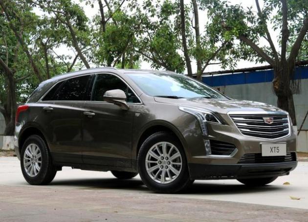 叫板奔驰glc,标榜美系豪华车,凯迪拉克xt5居然用蜡烛灯?