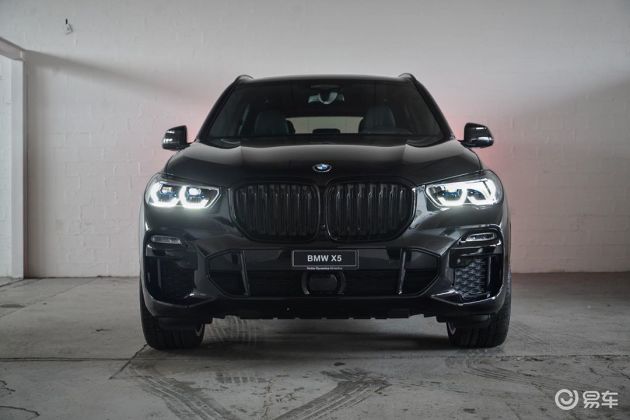 全新宝马x5海外实车最后的 公路柴油霸主 易车