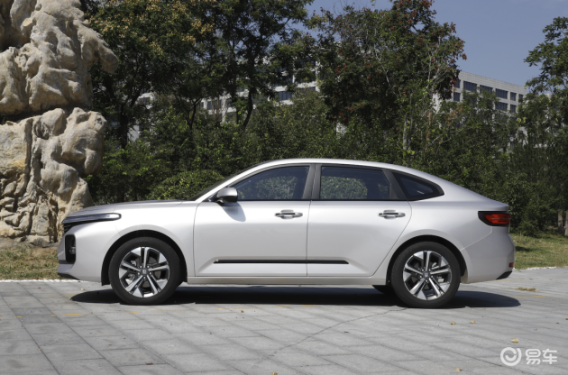 新宝骏rc-5外观_车身_车身颜色