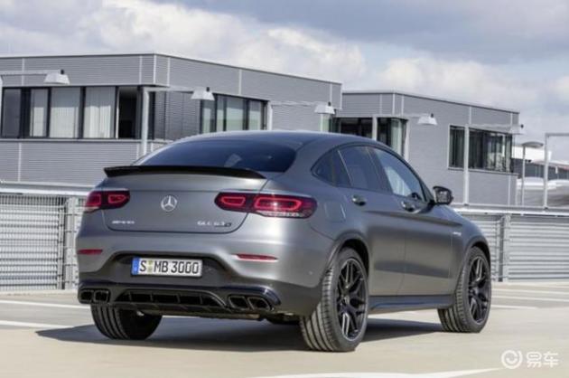 奔驰新款amgglc63系列上市9658万起售
