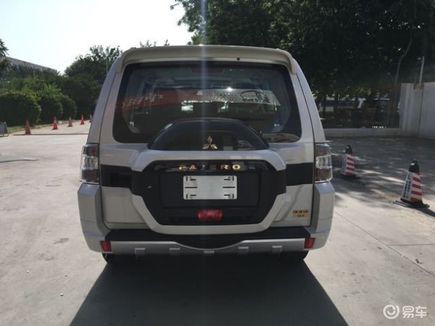 2020款三菱帕杰罗v93(山猫)天津港现车价格优惠促销