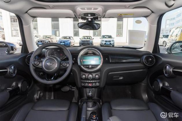 5款适合女性的小车 价格从几万到几十万 都是又好开又好停 易车