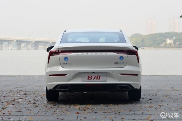 彻底的进化试驾全新第三代奔腾b70