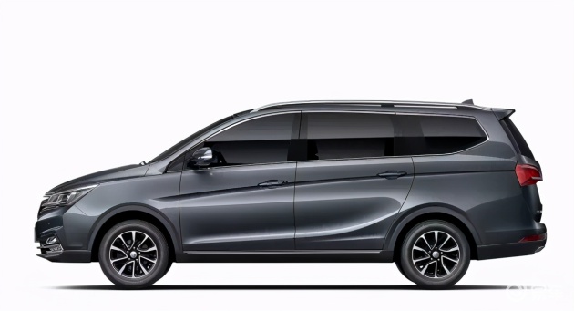 11月底上市新款宝骏730提供三种动力商务灰宜家宜商