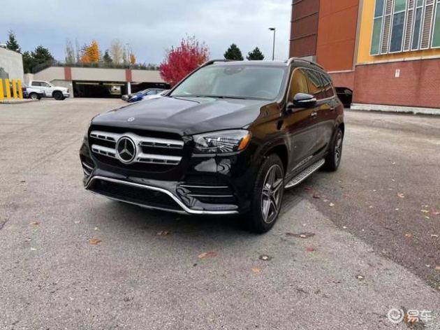 奔驰gls后排_车标_方向盘