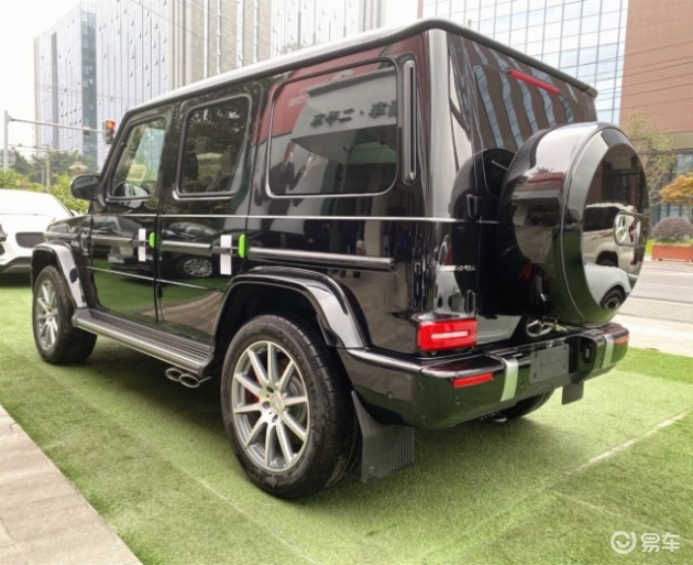 奔驰g级动力_内饰