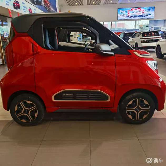 宝骏e200前脸_充电_性价比