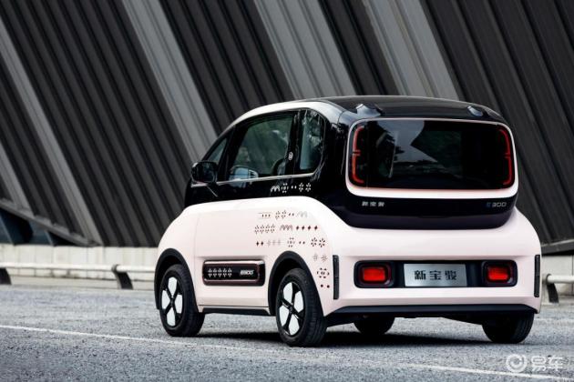 新宝骏e300前脸-车身-易车