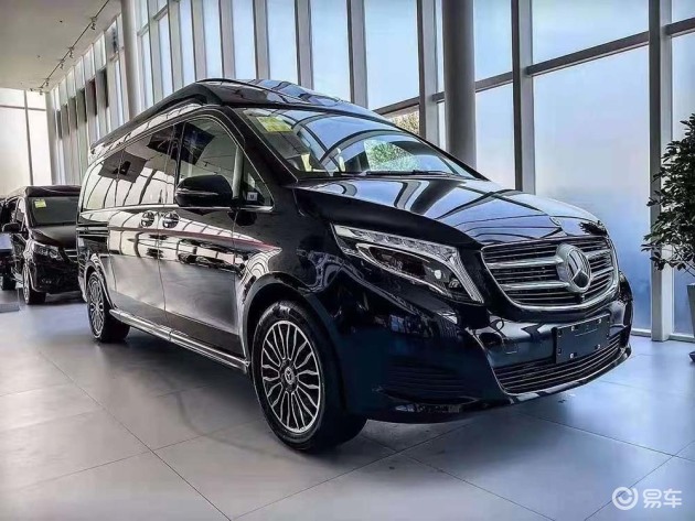 国六迈巴赫vs980价格迈巴赫高顶7坐房车