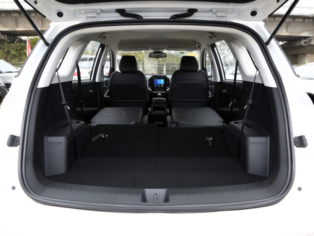 宝骏530空间-后排-前脸-易车