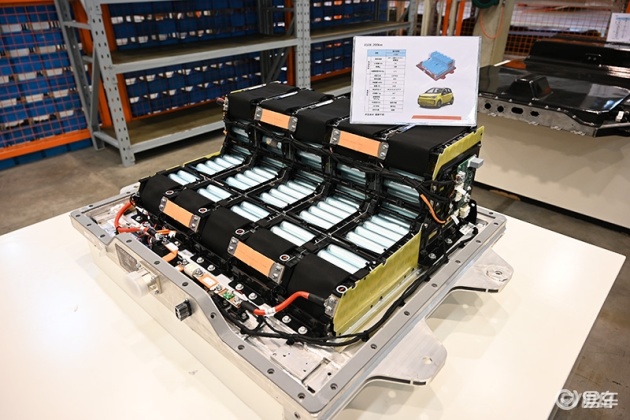 摘要来自:《国民精品代步小车,试驾江淮思皓e10 x纯电动》