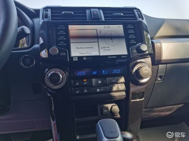 4runner最小离地间隙四驱内饰