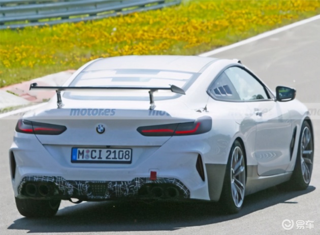 宝马m8 csl车型谍照曝光,或将换装3.0t发动机