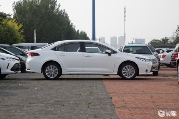 卡罗拉轴距-大灯-内饰-易车