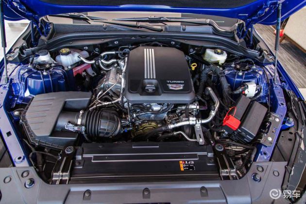 0t直列四缸纵置汽油发动机,最大马力 237匹,最大扭矩350牛米,动力参数