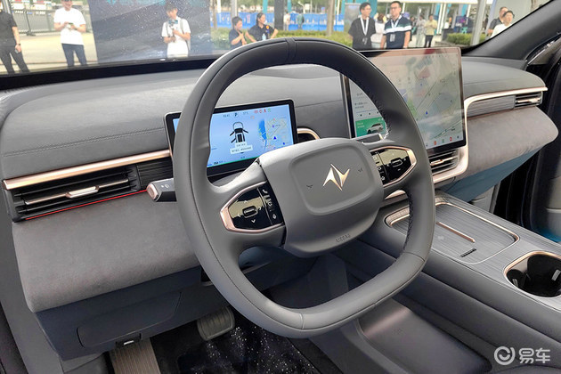 New medium and large SUV Dongfeng Yipai e π 008 listed, priced at 216,600 yuan