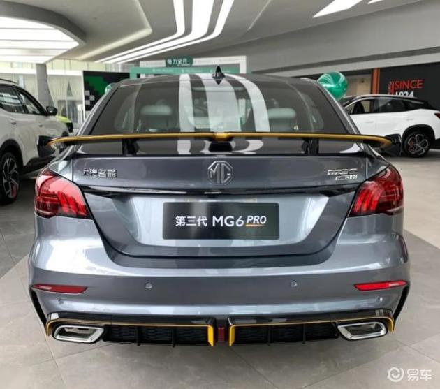 总的来说,第三代mg6 pro是一款非常出色的车型,它的运动风格外观极具