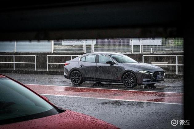 次世代MAZDA3昂克赛拉：运用家轿的典范，A级车中的卷王之王