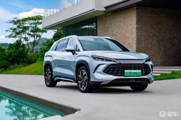 第五代DM技术首搭SUV,开创油耗3时代!比亚迪宋家族双车齐发