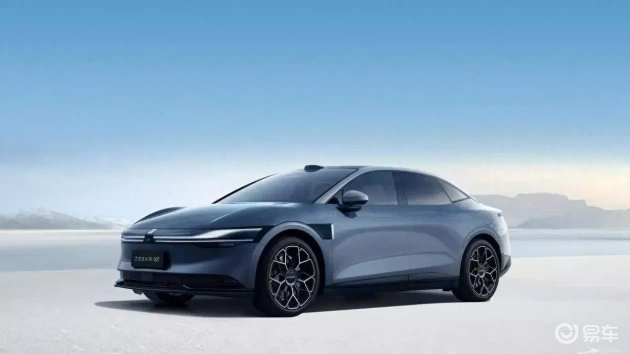 年轻人绕不开的三款电车：对比极氪007、小米SU7、Model 3