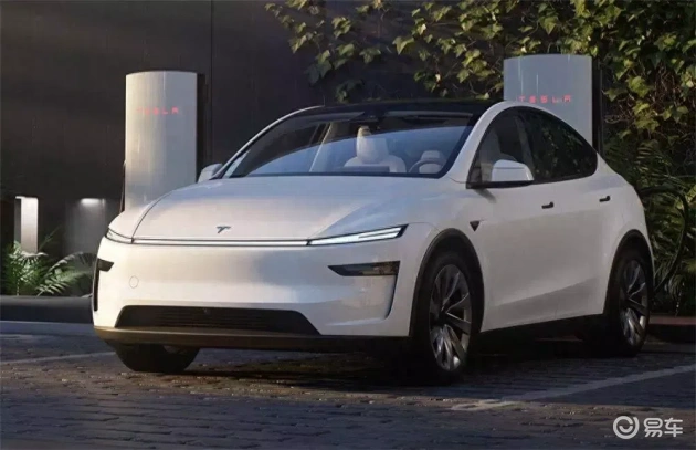 国产智界R7性能超特斯拉Model Y