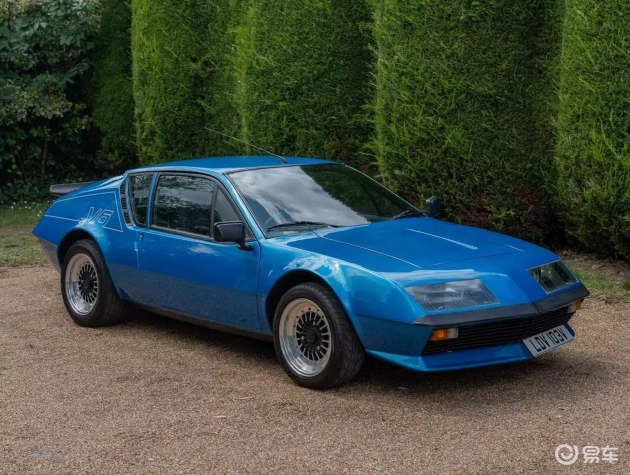 法式保时捷：Alpine A310轻巧设计新典范