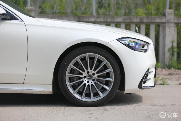 轮毂改装：美学与性能双重升级，玩转个性驾趣