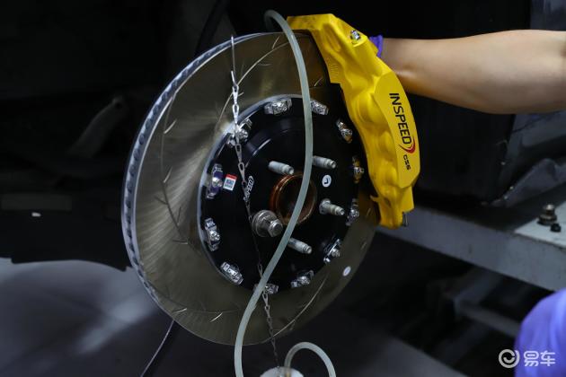 卓越的刹车片 2a2a34bef14748348fa0b3327395cfcf.jpg