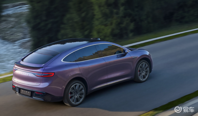 智界R7对比Model Y&理想L6，重定25万级SUV舒适标准