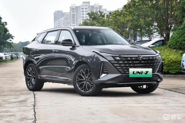 宋Pro DM-i vs 长安UNI-Z PHEV：10万预算家用车推荐