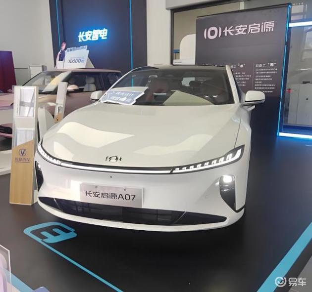 长安新能源VS五菱新能源：谁能笑到最后