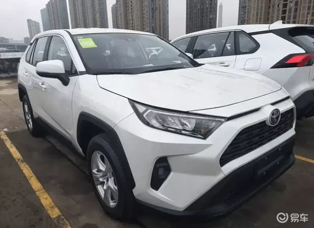 丰田RAV4荣放降价热销，单月销量超1.9万