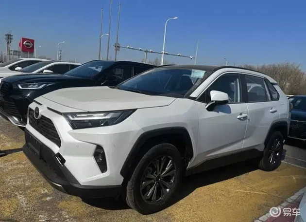 丰田RAV4荣放降价热销，单月销量超1.9万